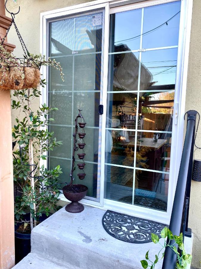 Sweet Tuscan Dreams-Private Entrance & Bathroom With Patio Los Angeles Exteriér fotografie